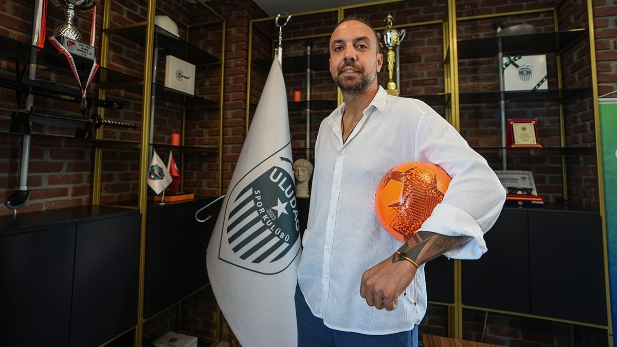 Sercan Yıldırım: Futbolculuktan Teknik Adamlığa Geçiş