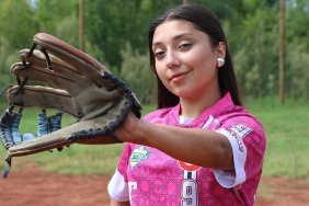 sevdenur-gulcicek-iki-kanserle-mucadele-eden-beyzbol-ve-softbol-sampiyonu-26vVAEIB.jpg