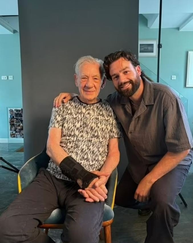 Sir Ian McKellen'in Kaza Sonrası İlk Röportajı
