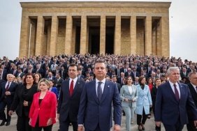 siyasi-liderlerin-temmuz-ayindaki-sosyal-medya-performanslari-raporu-Ssck5dyb.jpg