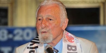 suleyman-seba-besiktasin-efsanevi-baskani-ve-futbolcusu-4DMQqX3c.jpg