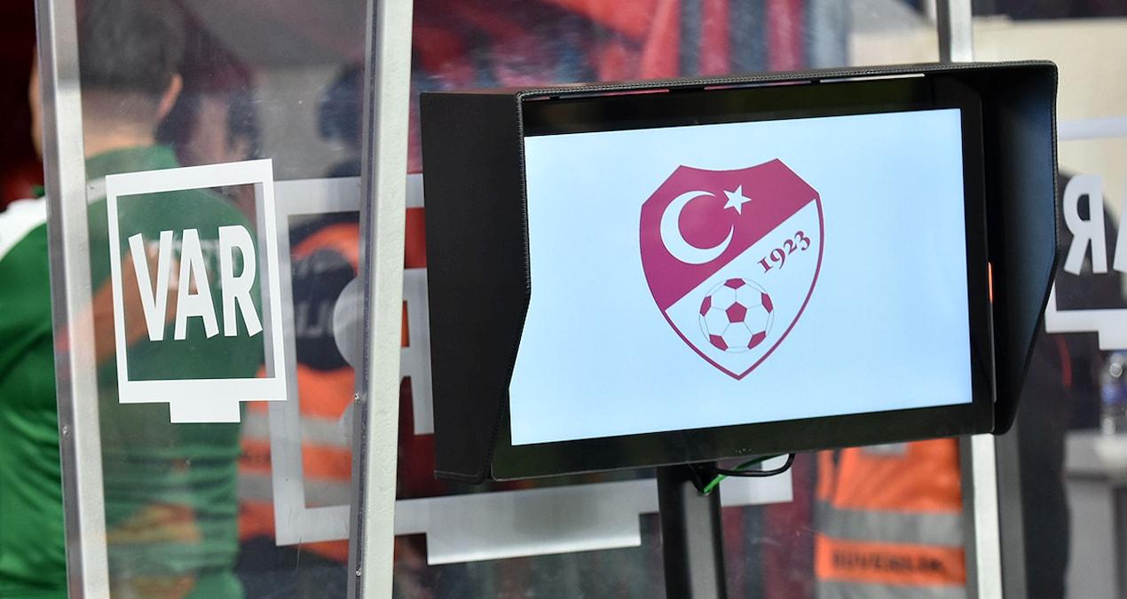 tff-super-lig-var-kayitlari-tartismali-pozisyonlarin-analizi-G6LLj5hd.jpg
