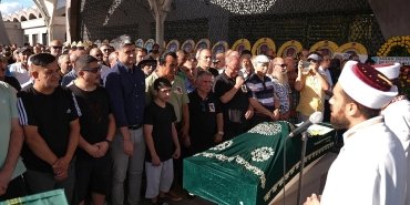 tuncay-akca-son-yolculuguna-ugurlandi-glH2SzsM.jpg