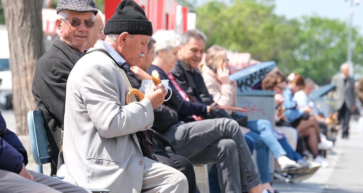 turkiyede-emeklilerin-barinma-sorunu-ve-cozum-onerileri-TTL8HvF8.jpg