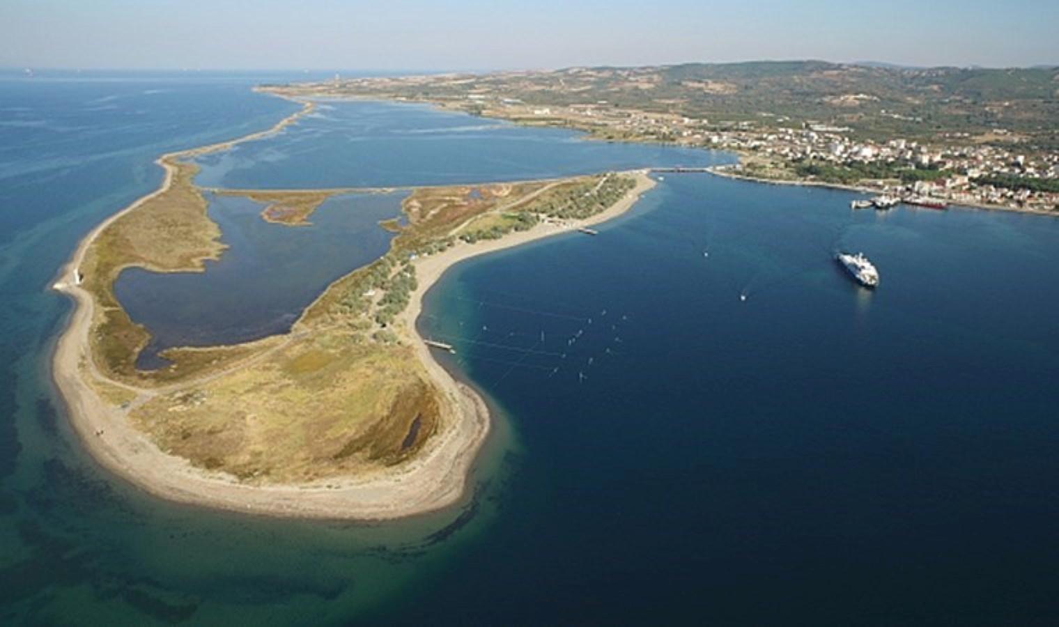 turkiyenin-dort-bir-yanindan-kumda-sifa-arayanlarin-hikayesi-OU6eOSDM.jpg