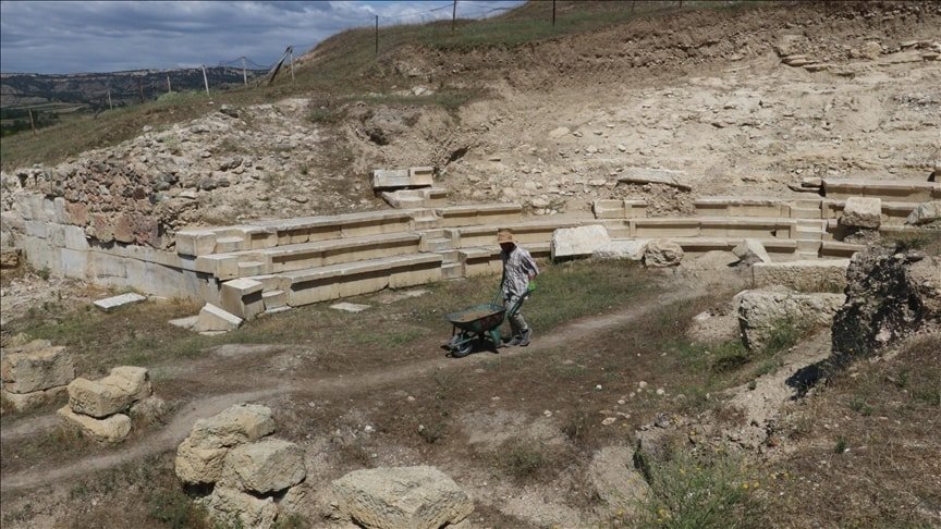 Zımbıllı Tepe ve Pompeiopolis Kazıları Hakkında Bilgiler