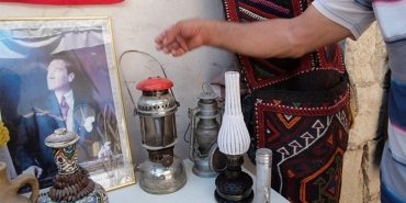 200-yillik-tarihi-esyalarin-bahcede-hayat-buldugu-30-yillik-tutkunun-derinliklerine-yolculuk-hYOxcM3S.jpg