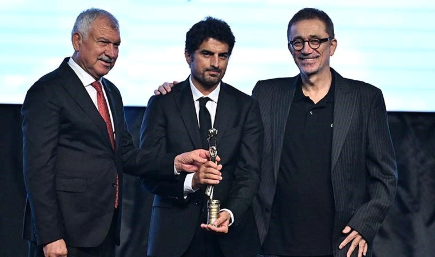 31-uluslararasi-adana-altin-koza-film-festivali-sinemanin-isiltisinda-odullerin-sahipleriyle-bulusmasi-Yu9DSlK1.jpg