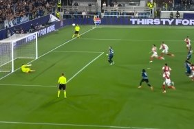 arsenal-kalecisi-david-raya-atalantaya-gecit-vermeyen-inanilmaz-kurtarislar-yapti-t1rWuWaq.jpg