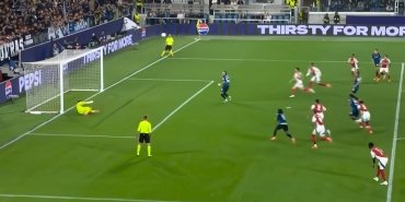arsenal-kalecisi-david-raya-atalantaya-gecit-vermeyen-inanilmaz-kurtarislar-yapti-t1rWuWaq.jpg
