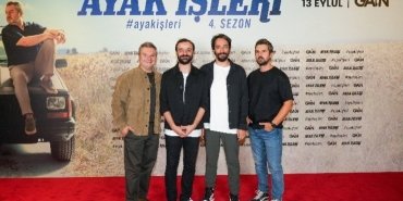 ayak-islerinin-dorduncu-sezon-galasi-sanat-drama-ve-toplumsal-yansimalar-DlhTjeds.jpg