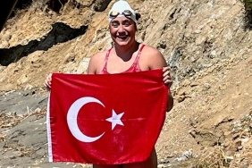 aysu-turkoglu-catalina-kanalini-gecerek-triple-crown-unvanini-kazandi-xUEqBpfl.jpg