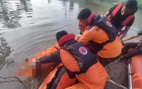 Baş ve Kolları Kaybolan Vücut: Ağaç Dalına Takılan Gizemli Olay
