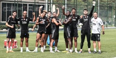 besiktas-2024-transfer-donemi-giovanni-van-bronckhorst-ile-yeni-bir-baslangic-L1iT6pww.jpg