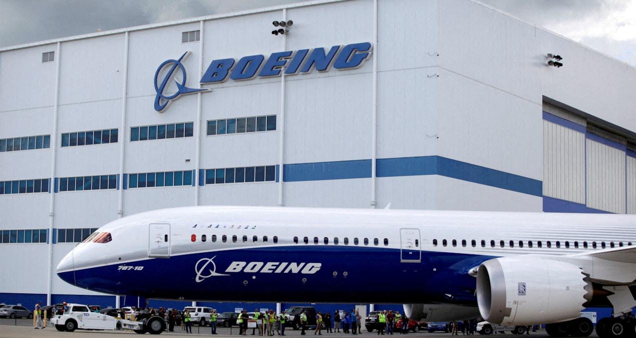 boeing-calisanlari-tarihi-grev-kararini-acikladi-DSeBqvjc.jpg