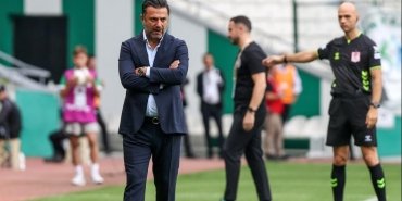 bulent-uygundan-kalecisine-ozel-ovguler-M9MeXiiR.jpg