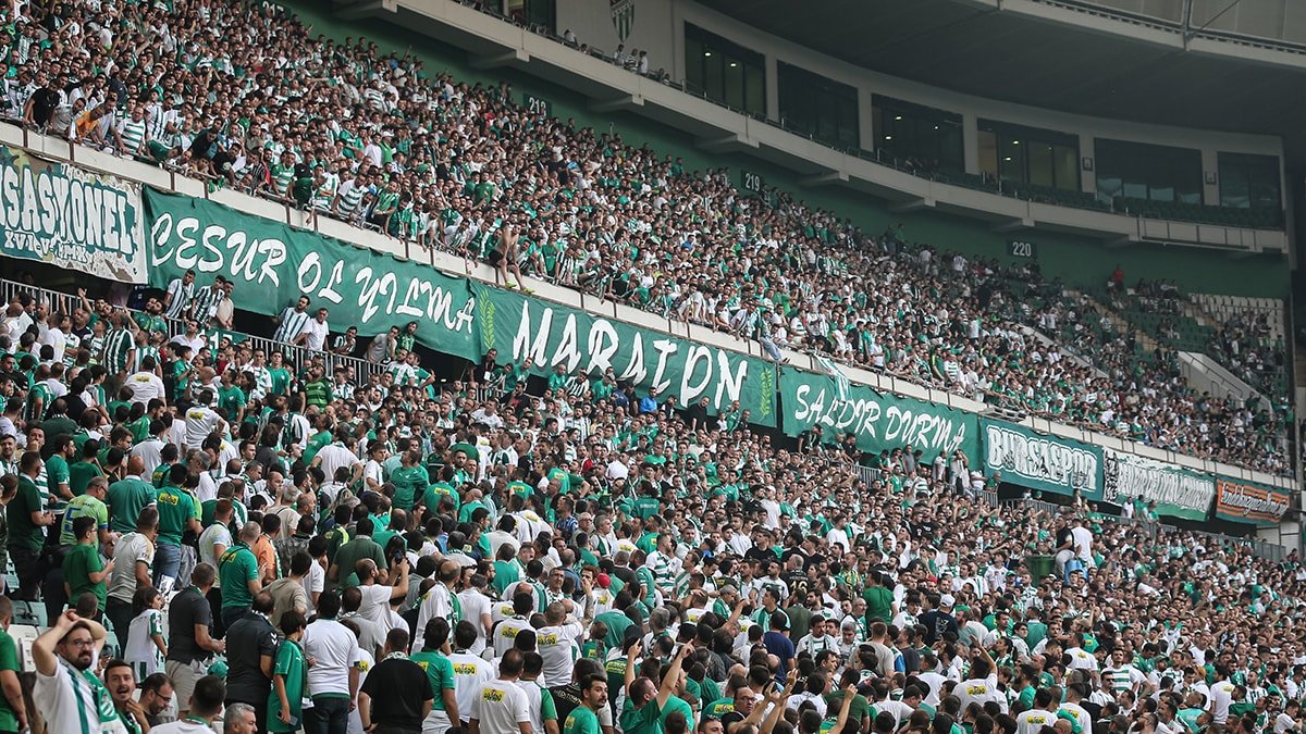 Bursaspor'dan Tarihi Seyirci Rekoru