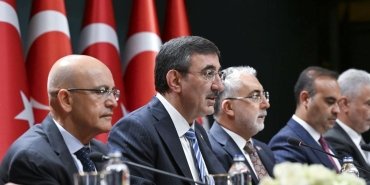 ekonomi-yonetimi-ovp-hakkinda-merak-edilen-sorulari-cevapladi-yixUJluZ.jpg