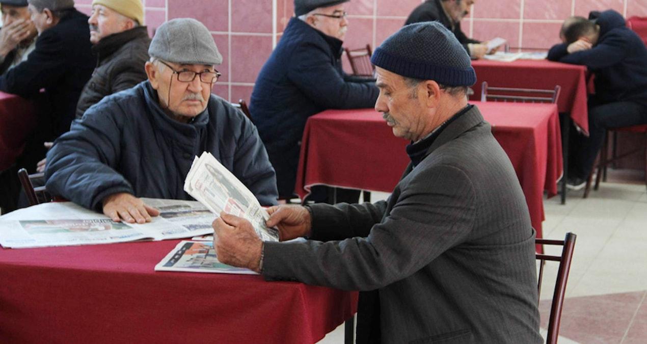 emekli-calisanlardan-saglik-sigortasi-kesintisi-iddialari-gercekler-ve-yanlis-anlamalar-DGEuxEad.jpg