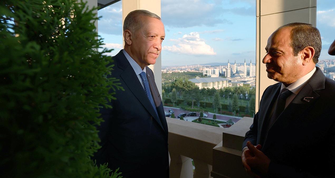 erdogan-ve-sisinin-tarihi-bulusmasi-arap-basininda-yeni-bir-donem-basliyor-GumWjwNb.jpg