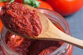 evde-salca-yapma-sezonu-saglikli-salca-icin-bilmeniz-gereken-puf-noktalari-UrTGPIGM.jpg