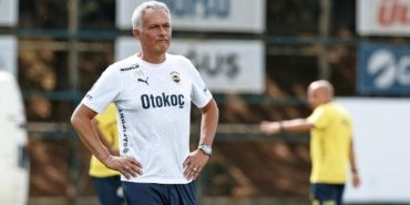 fenerbahcede-jose-mourinhonun-stratejileri-uygulaniyor-IzfirKPN.jpg