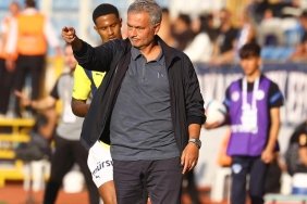 galatasaray-fenerbahce-derbisi-oncesi-jose-mourinhoya-tercuman-gondermek-BnvBHnmO.jpg