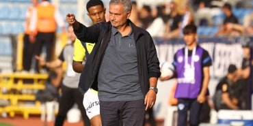 galatasaray-fenerbahce-derbisi-oncesi-jose-mourinhoya-tercuman-gondermek-BnvBHnmO.jpg