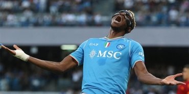 galatasaray-napolinin-kadro-disi-biraktigi-victor-osimheni-transfer-etmek-icin-harekete-gecti-IEkWz4FE.jpg