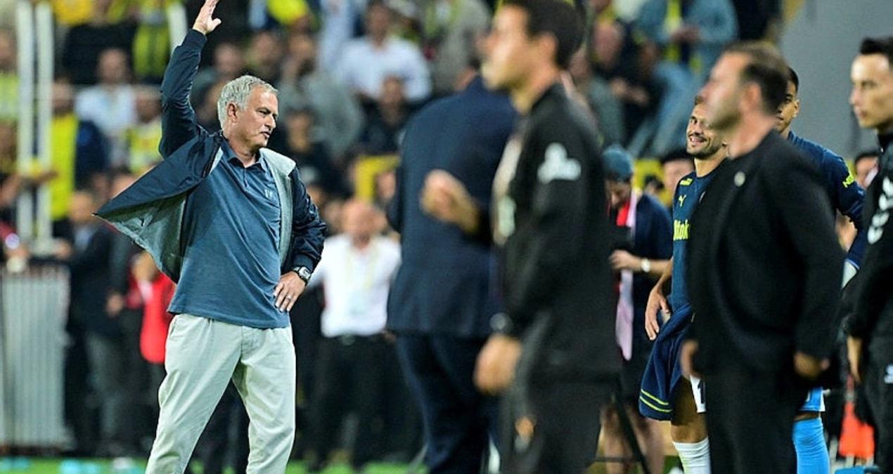 galatasaraydan-mourinho-hakkinda-onemli-aciklama-4ADV6XQB.jpg