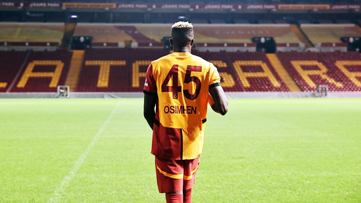 Victor Osimhen'in Galatasaray'a Transferi