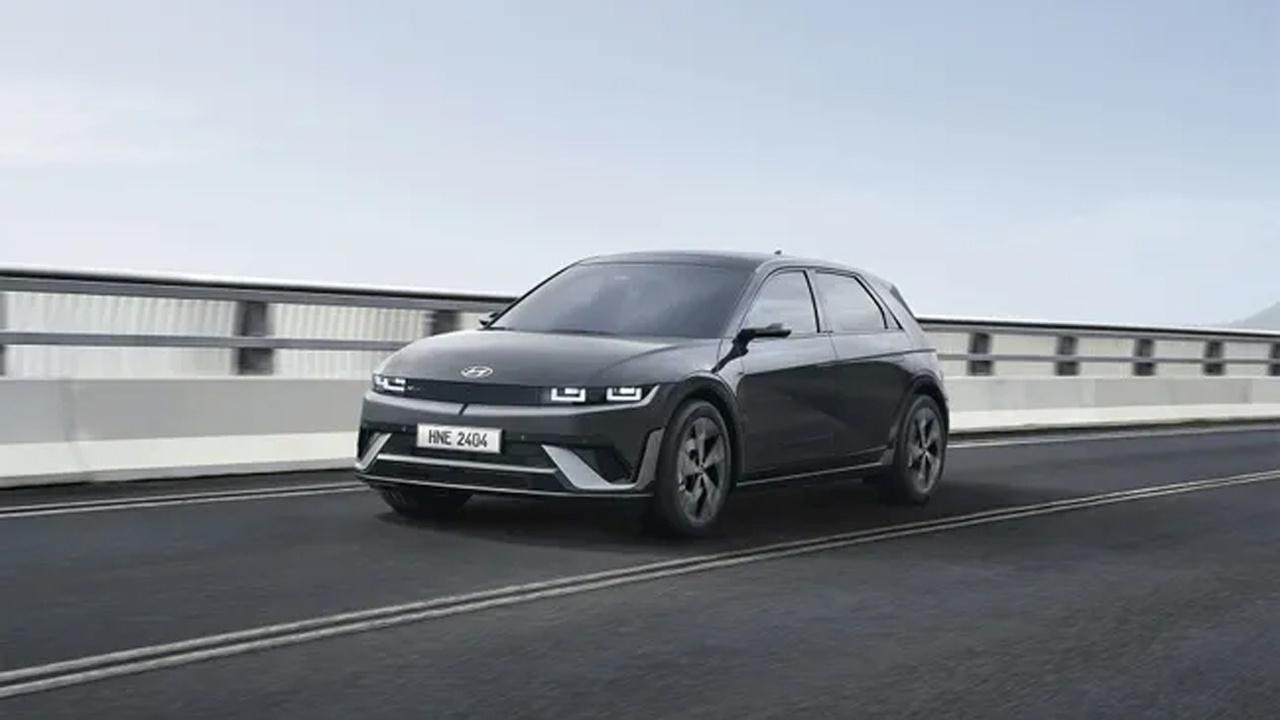 hyundainin-elektrikli-otomobillerde-sarj-problemini-ortadan-kaldiracak-devrimci-cozumu-wNEREVkt.jpg