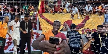 icardi-yok-osimhen-var-galatasarayin-yeni-yildizi-ilk-macinda-parlak-performansiyla-dikkat-cekti-2w4F5Ehd.jpg