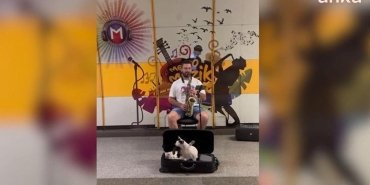 istanbul-metrosu-muziklerin-sesiyle-yolculuk-PyFcn5xA.jpg