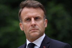 macronun-bitmeyen-krizdeki-carpici-basbakan-hamlesi-FJJD3pCD.jpg