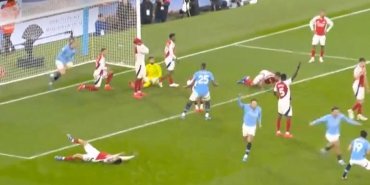 manchester-city-arsenal-macinda-sok-sonuc-908de-yasananlar-euvU71Vx.jpg