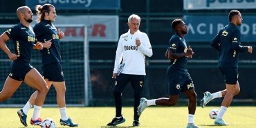mourinhodan-guvence-gelisecegiz-ve-kazanacagiz-QMfxBwkI.jpg