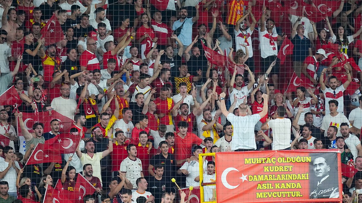 Uluslar B Ligi 4. Grup İkinci Maçında Coşku Doruğa Ulaştı