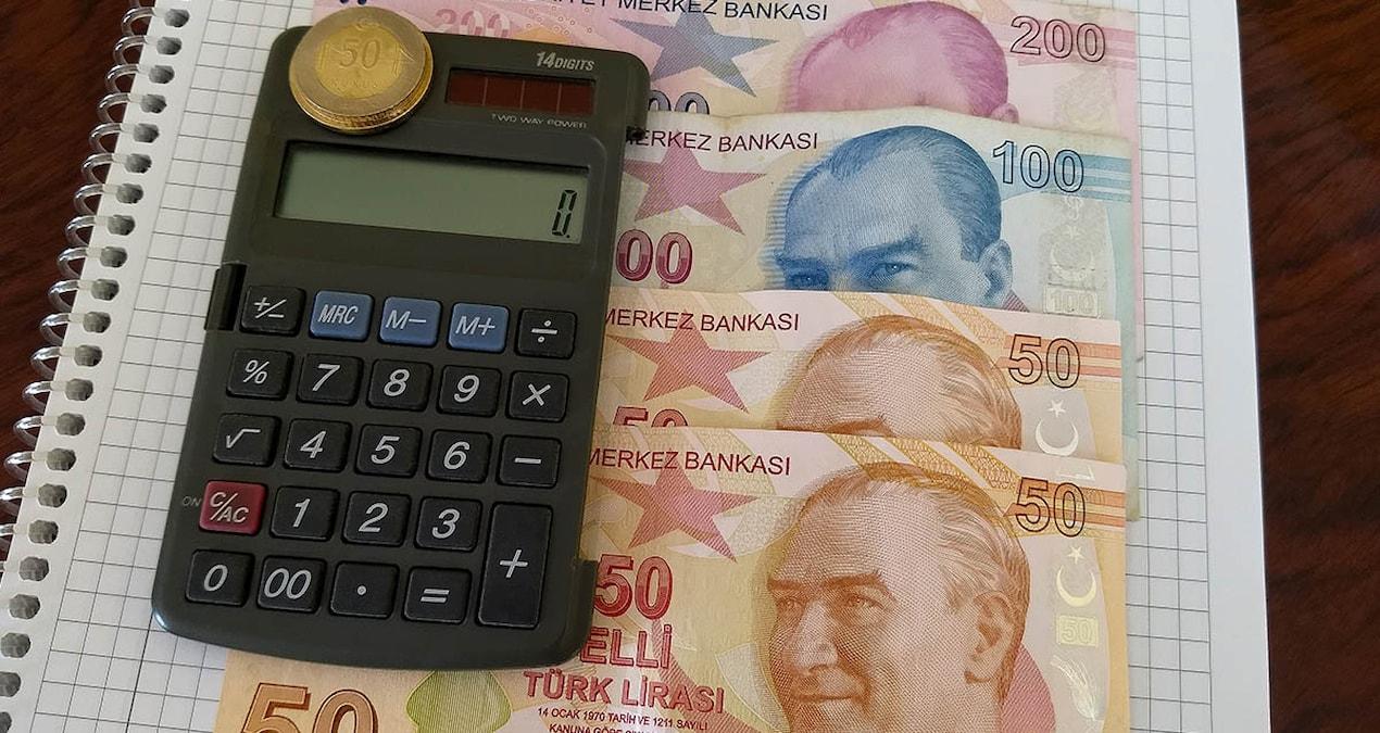 ocak-zammi-beklentisi-ssk-ve-bagkur-emeklileri-icin-en-dusuk-emekli-maasi-ne-olacak-x48zQepl.jpg