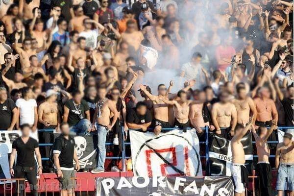 Galatasaray ve PAOK: İki Ateşli Taraftar Grubu Karşı Karşıya