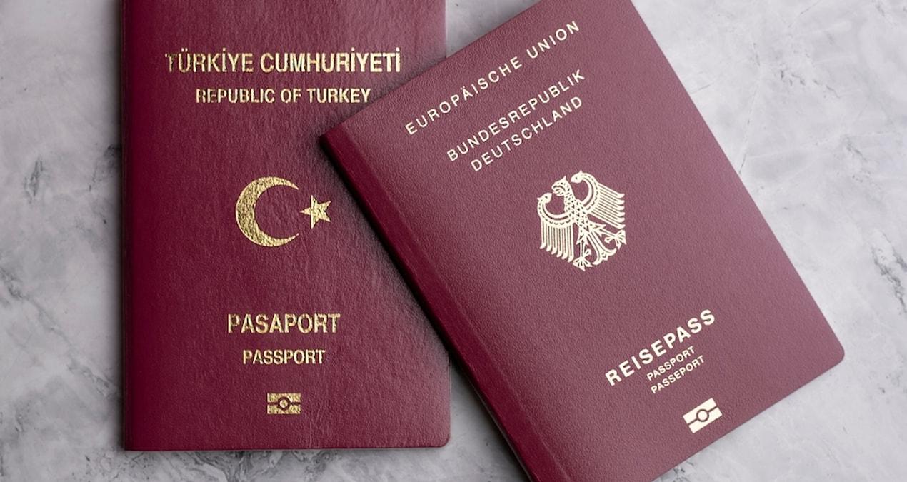 pasaportta-iki-yuzluluk-hem-gecersiz-hem-de-yuksek-maliyet-lWTsdcjk.jpg