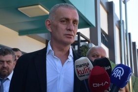 tff-baskani-ibrahim-haciosmanoglu-manisa-fk-tesislerine-ulasmak-icin-hendekten-atladi-HUTUpnMx.jpg