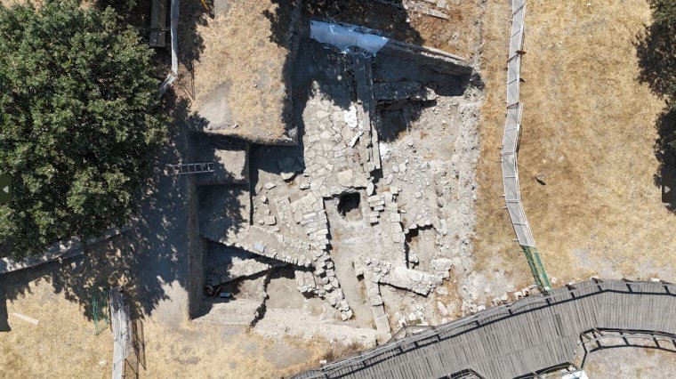 Troya Ören Yeri'nde Kazı Çalışmaları Devam Ediyor