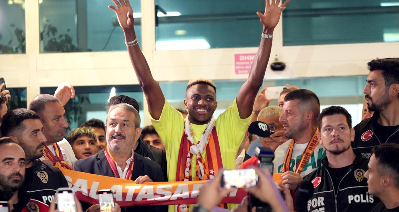 victor-osimhenin-galatasaraya-transferi-dunyayi-sarsti-M1SsVUh4.jpg