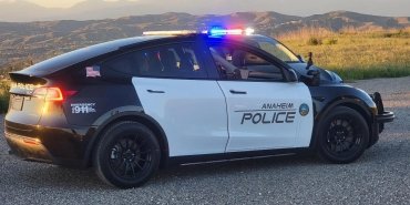abdde-polislerin-tesla-araclara-duydugu-tereddut-elektrikli-gelecekten-korkuyorlar-mi-ncubN4Av.jpg