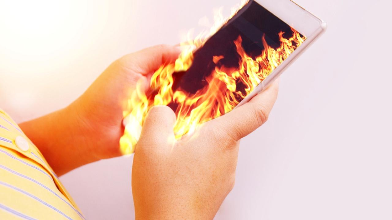 akilli-telefonlar-isinma-sorununu-geride-birakan-devrim-8vaJOR53.jpg