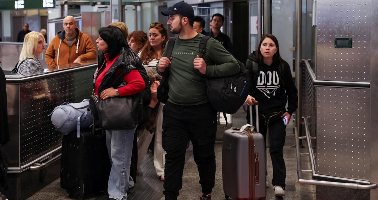 arap-basininda-gundem-lubnandan-kacan-suriyeli-siginmacilar-turkiyeye-mi-yoneliyor-Dl85lNSg.jpg
