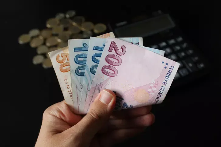 Bankalardan Şaşırtan Teklifler! Emekli Maaşının İki Katını Sunan Fırsatlar