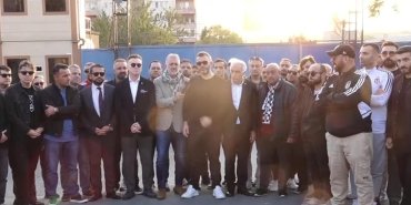 besiktas-taraftarindan-cezaevi-onunde-onemli-aciklama-bu-besiktasin-mucadelesidir-PsYjCDAY.jpg