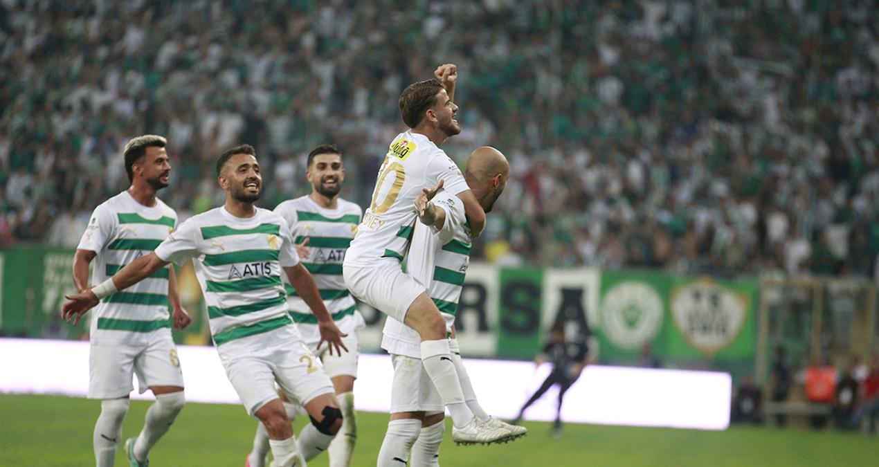 bursaspor-3-ligde-tarih-yaziyor-5-macta-kalesini-kapali-tutuyor-nSb5QIrn.jpg